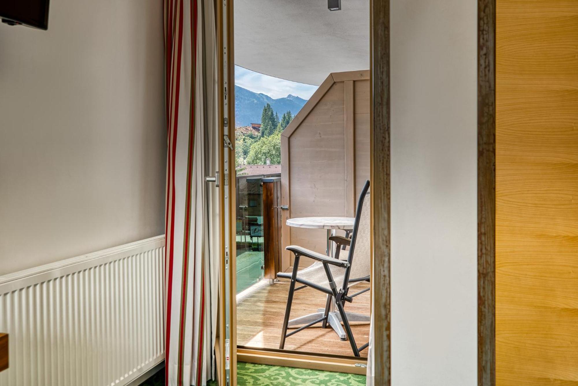 Sonnenhof Centrum 4*