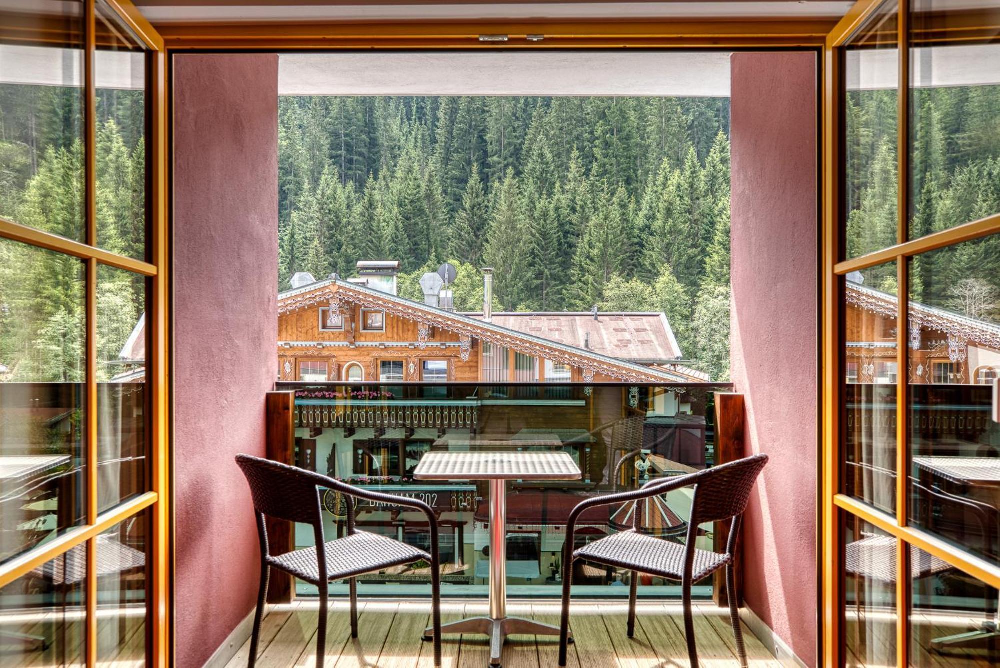 Sonnenhof Centrum 4*